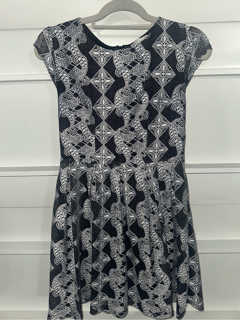 Altar'd State Black and White Patterned Women’s Casual Dress